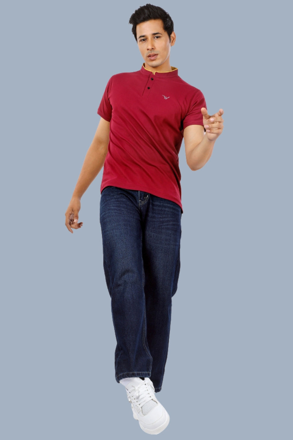 Maroon - Polostand
