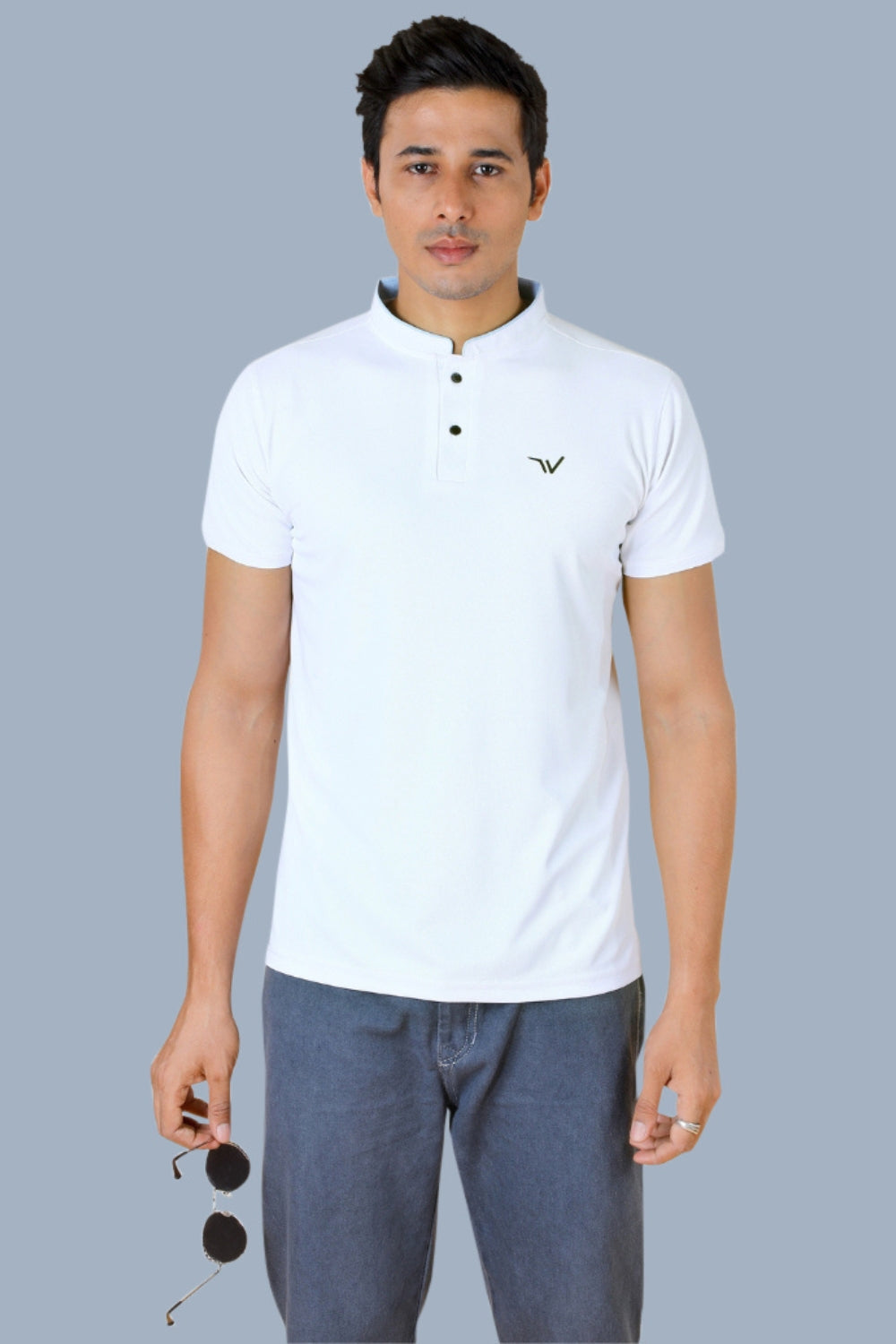 White - Polostand