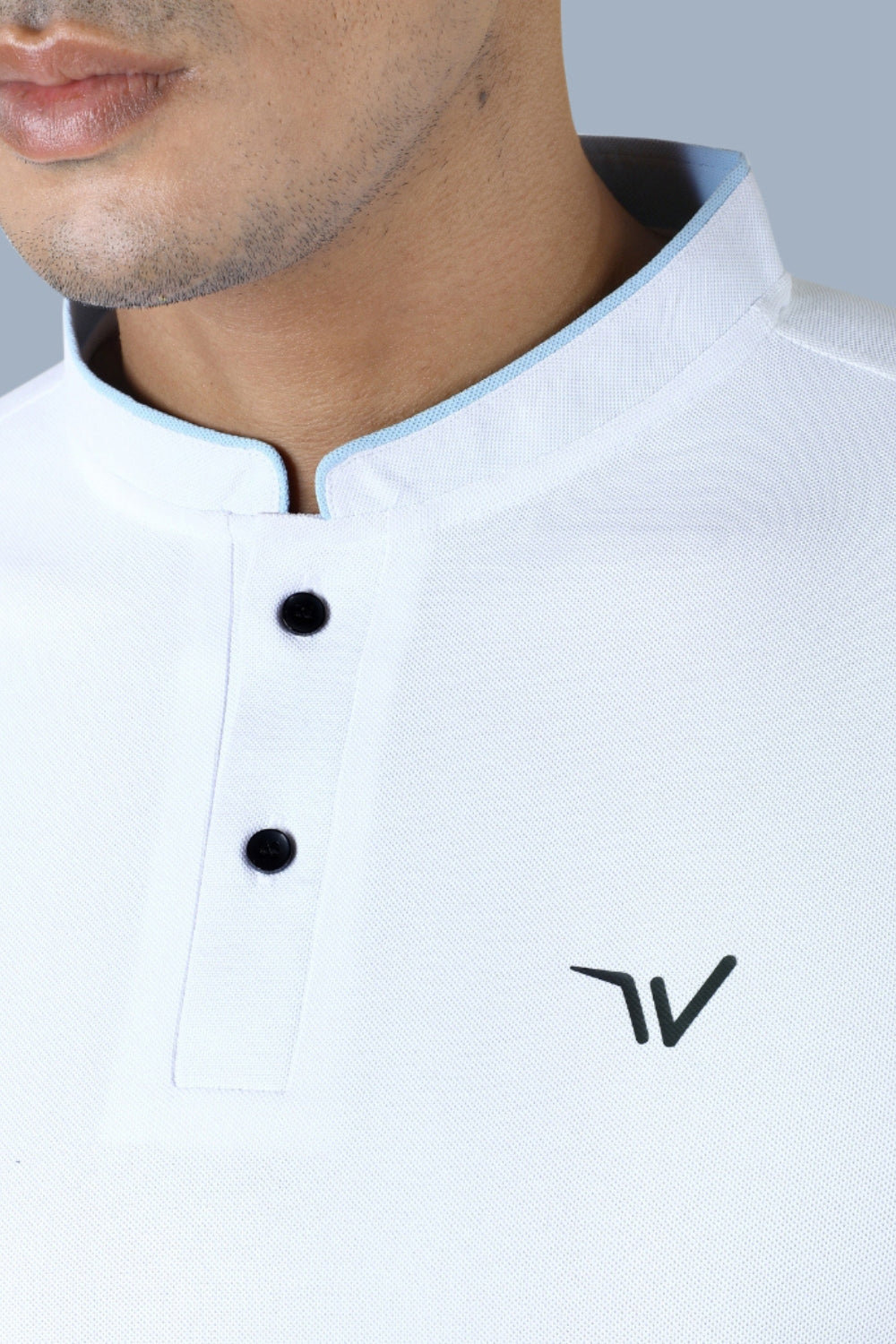 White - Polostand
